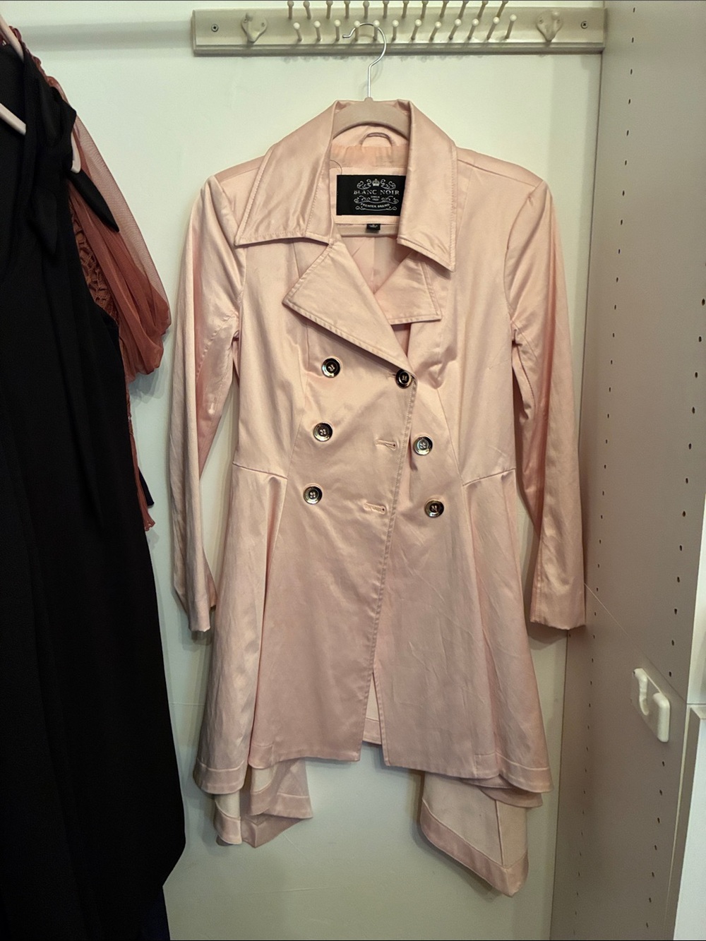 blanc noir Blush Pink Double-Breasted Trench Coat